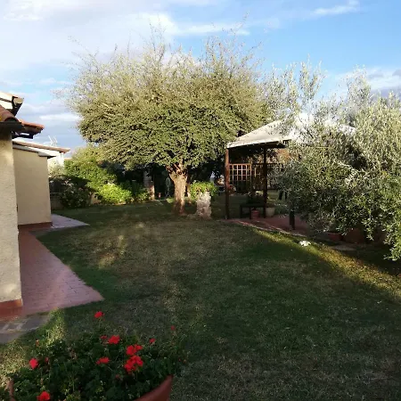 3 Km Dal Mare Villa *