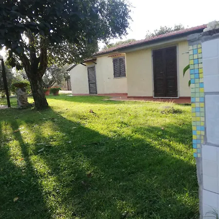 3 Km Dal Mare וילה קסטנייטו קרדוצ'י